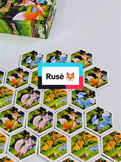Rusé, c’est un jeu de tuiles à poser dans le respect des lois de la nature. Faites dominer vos renards en gérant stratégiquement les événements et la densité de population. Jouable de 2 à 4 joueurs dès 8 ans Prix moyen : 12€ Auteur : Aurélien Assié Illustrateur : Ivan Javvani Editeur : Arvelys *Partenariat rémunéré* #jeufun #jeu #jeuxdesociete #boardgame #jeudesociété