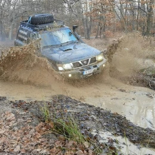 Crazy Nissan Patrol Y61 on 40s in Mud Off-Road 💪 | The Best 4x4 Page