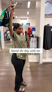 Forgot old navy has cheap cute clothes | Sheena Duke