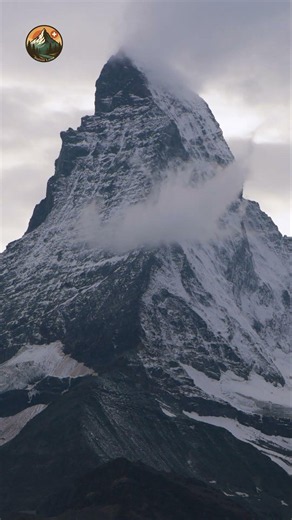 Majestic Matterhorn – Switzerland 🇨🇭 | Static Nature Short 4K #switzerland #nature #4kvideo