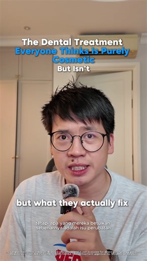 Most people think invisible braces are “cosmetic”. But what you're fixing is more than just a smile. Many dental issues that show up in your 30s— tooth wear, cracks, gum recession, jaw tension— don’t come only from crooked teeth, but from a bite that isn’t aligned. A bad bite is like a door that doesn’t close properly. It still works… but the uneven pressure slowly damages the frame. That’s why Invisalign isn’t just about straight teeth. It’s a smart, doctor-guided system designed to precisely g