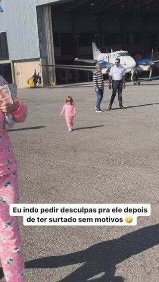Maria Flor Fonseca Costa 🌟 on Instagram: "Flor é um meme 🤣🤣🤣🤣"