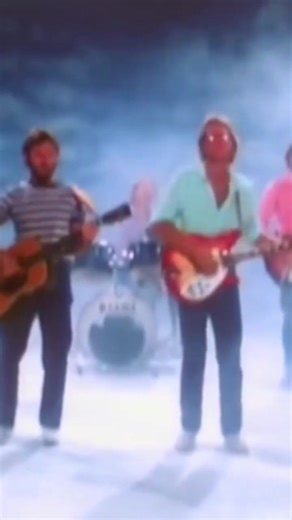 Happy birthday, Gerry Beckley (America) September 12, 1952 | Purple Radio Athens