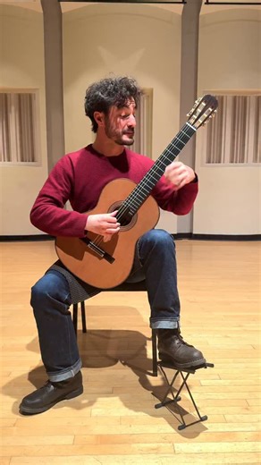 Gabriel Bianco 🎼 on Instagram: "That was exactly 1 week ago in Gainesville, Florida. Trying that hall few minutes before the concert 😎 Extract from the Mozart variations by Sor 🤘"