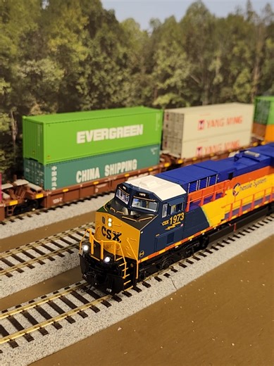 This may be my newest favorite engine... I love the Chessie heritage paint scheme😍 @Broadway Limited Imports @Denver Model Trains #awesome #hoscale #modeltrains #hobby #train