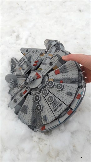 Putting my Lego Millennium Falcon in the Snow