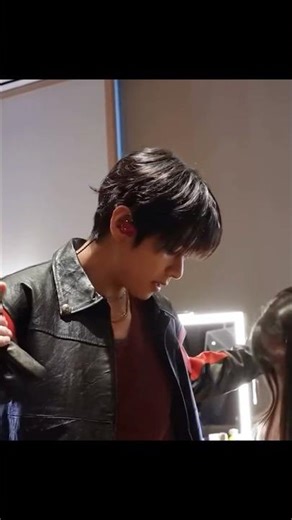 Taehyung deep raspy voice 🫠 singing 2.0 #v #taehyung #bts #bangtan #방탄소년단 #thv