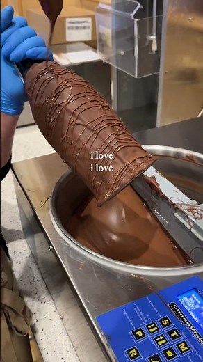 Custom Chocolate-Covered Wine Bottle | Premium Chocolate Gifts
