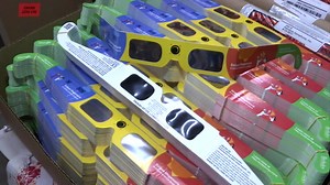 Schools in eclipse's path seize on ready-made science lesson