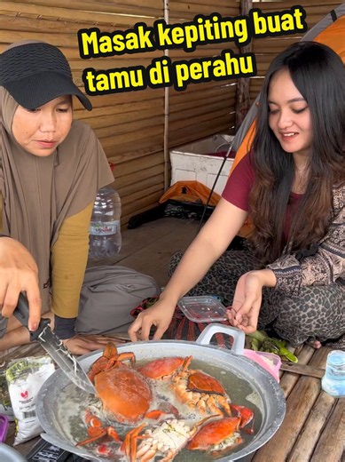Masak kepiting saus tiram di laut