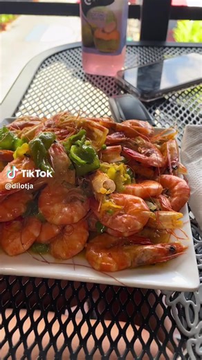 Musicologist Goldfinger (@theodorewilliamson)’s videos with Sweet Love [Night Shift] - Busy Signal