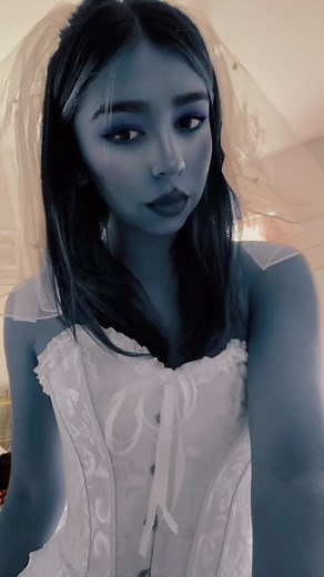 corpse bride will forger be my favorite movie.