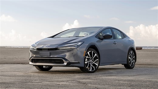 2026 Toyota Prius PHEV