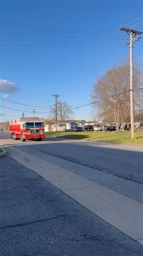 Potomac Heights VFD - Squad 7 responding with Q