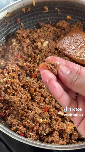 Easy Delicious Pinwheel Recipe with Ground Beef