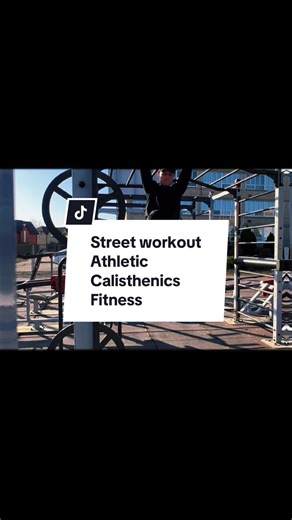 Сочетаю стрит воркаут и калистенику, используя вес своего тела. #worklife #calisthenics #fitness #athletic #streetworkout