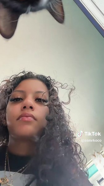 ASMR Tapping Sounds for Relaxation and Tingles