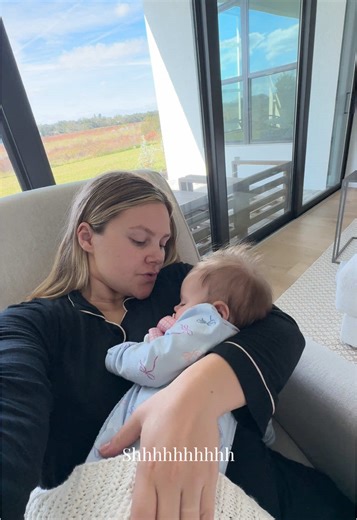 Navigating Sleep Regression for New Moms