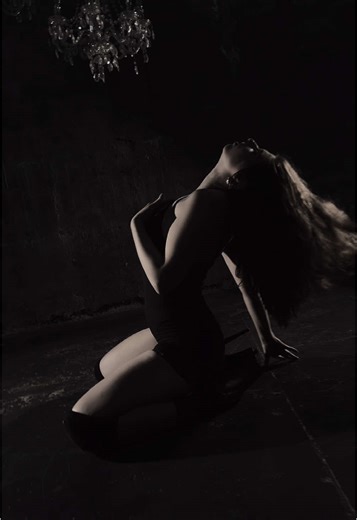 Відео користувача Alin (@dance_strip) з композицією «оригинальный звук - Alin»