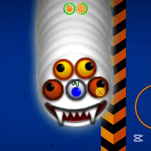 🐍 Epic Worms Zone gameplay! Watch me grow from a tiny worm to a giant snake and dominate the arena!