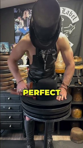 The Best Hat-Maker in The World 🎩(‪@BladeHats‬)