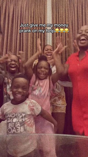 #fypviralシ #justgivememymoney #househelpprank #fffb #official_juliet #funn