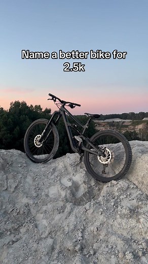 Top Specialized MTB Bikes Under $2500