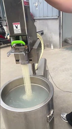 Fully automatic fast ramen machine, with built-in induction ramen, can make a variety of noodles