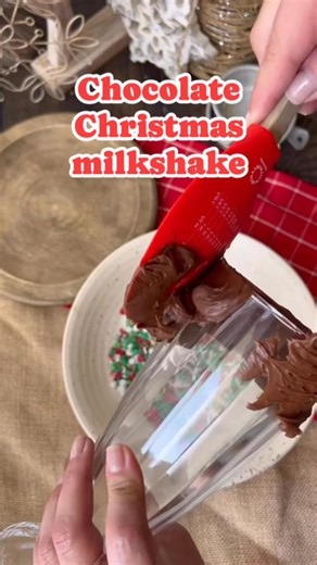 Chocolate peppermint Christmas milkshake! Full recipe at FatgirlHedonist.Com | The Flavor Hedonist