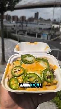 REVIEWING 7TH STREET BURGER LOCATED IN DUMBO BROOKLYN. IS THIS THE BEST SMASH BURGER IN THE CITY??