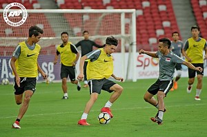 Mindef claims Ben Davis has ‘no intention’ to serve NS amidst rising support for Fulham FC signee | Coconuts