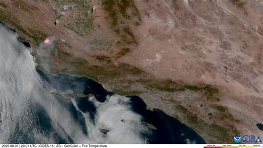 The #GiffordFire and #CanyonFire continue to burn across Southern California this week, seen here yesterday from NOAA's GOES West (GOES-18) satellite. Both wildfires have prompted thousands of residents to evacuate and forced roads to close around the region. | NOAA Satellite and Information Service