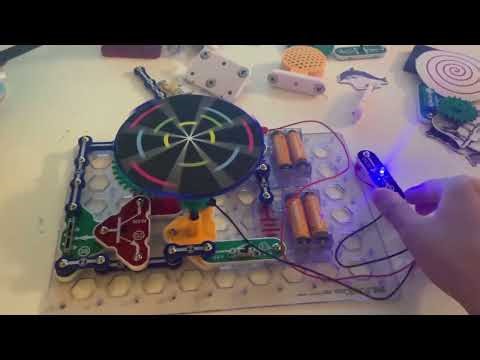 Snap Circuits Motion: Strobe Light