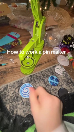 #pinmaker | Pin Maker Machine
