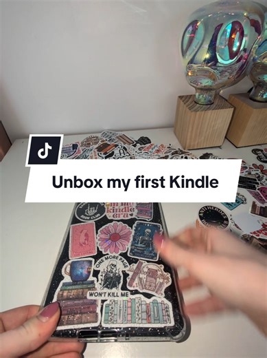 Unboxing My First Kindle: Decorating Tips and Tricks