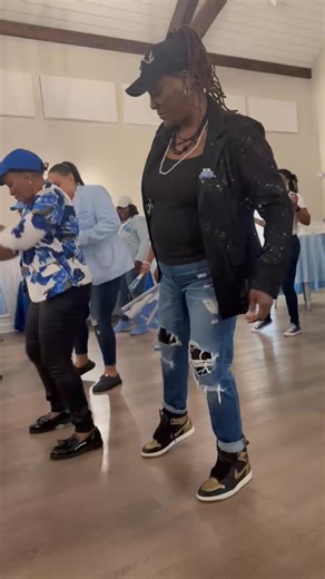 Where dem fans at..... | Zeta Amicae of Newark/Oranges