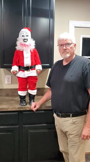 Ho ho ho! It's time for a 3ft Art the Clown in a Santa suit. One of the coolest decorations you can get to show your love of horror at the holidays! This is handmade and 35 inches tall. I have 1 and he is $250. If you are interested hit me up asap! Cannot ship until tomorrow night waiting for boxes to come!! | Scott's Variety Shop LLC