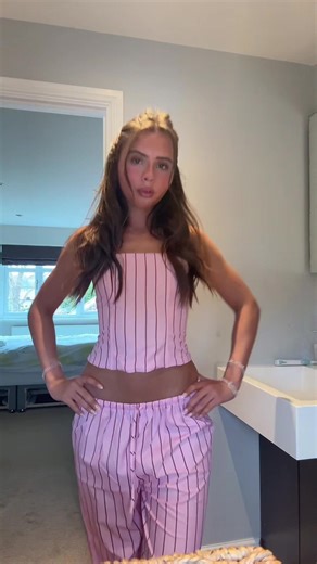 lib (@libbygracee0)’s videos with original sound - 💲