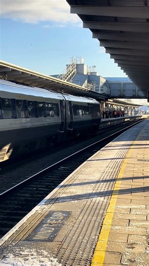 Class 222 Meridian train. #trains #diesellocomotive #railway #class222 #EastMidlandsRailway #travel