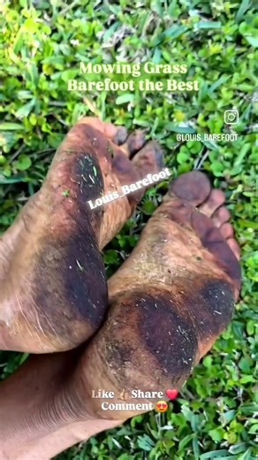 Barefoot working mowing grass, Need Yard work? Send me comments #barefootlife #barefoot