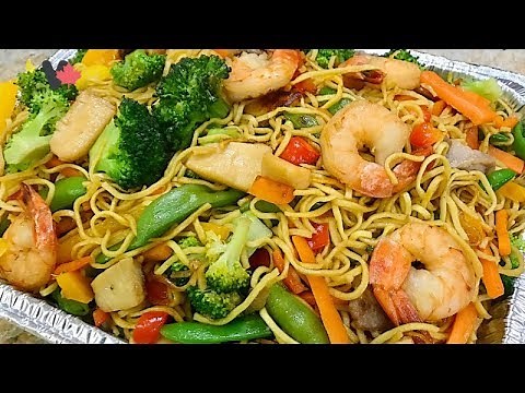 Seafood Egg Noodles Stir Fry - Mì Xào Thập Cẩm- Mì Xào Đồ Biển
