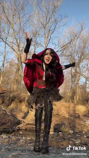 The EAH students are camping in the woods, their in Cerise Hood’s territory now 🐺🌲🌕