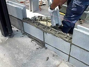 ブロックの積み方 I pile up concrete blocks ブロック積み