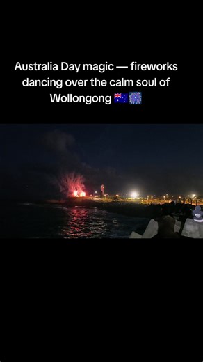 Australia Day magic — fireworks dancing over the calm soul of Wollongong 🇦🇺🎆 #australiaday #fireworks #wollongong #nightcore #sydney