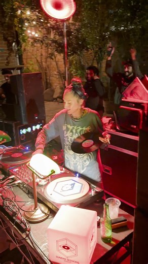 @enjoythebassline at @sunday.sessions.la 🇺🇸 | Trommel