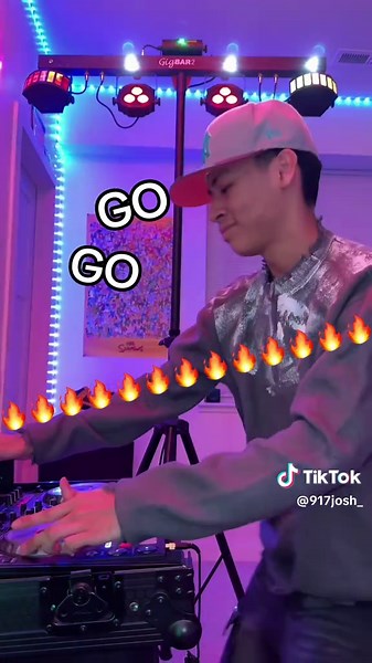 DJ Mashup Music Transition with Lil Jon and T-Pain