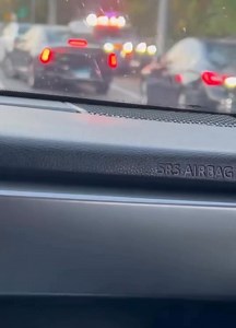 THIS JUST IN (10/18/25 at 6:15PM): Westchester County Police Chase (WCPD) going on right now on Saw Mill Parkway North (by Lawrence St Exit in Dobbs Ferry). At this moment we do not know if PD was able to apprehend the driver. Video sent by a follower. | Yonkers Voice News