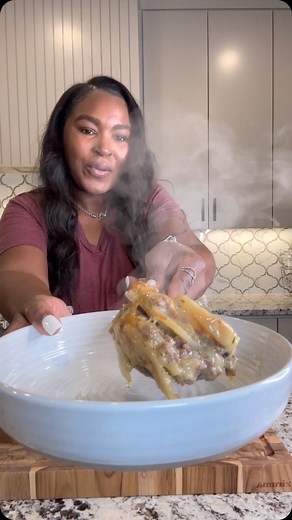 183K views · 14K reactions | Hamburger Potato Casserole! 2lb ground beef 4 russet potatoes 1/2 can of cream potato soup1/2 can of French onion soup1/2 can cream celery, 1 cup milk(you can use the full cans if you want to)Mozzarella cheese#hamburgerpotatocasserole #casserole #potatoes #groundbeef | Tina Farmer | Facebook