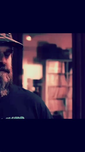 Johnnie’s is awesome (@johnnievideosclips01)’s videos with original sound - Johnnie’s is awesome