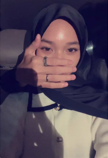 ersta (@erstahengker) - Pablo's Mask Challenge: Mumble Rap Lyrics and Video Guide